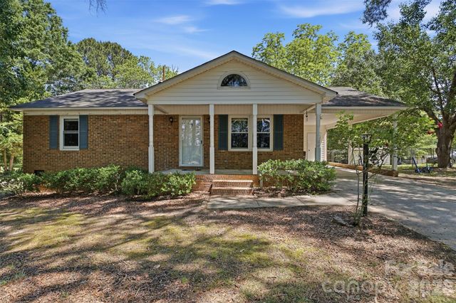 2068 Knight Road, Lancaster, SC 29720
