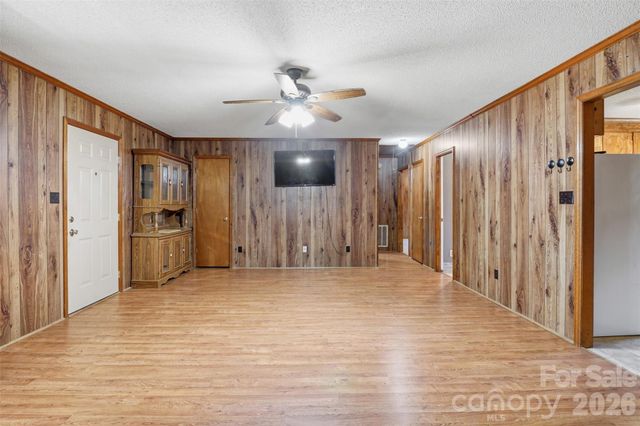 2068 Knight Road, Lancaster, SC 29720