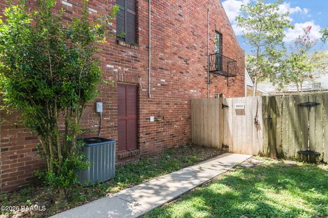 200 Curtis Street D, Lafayette, LA 70506