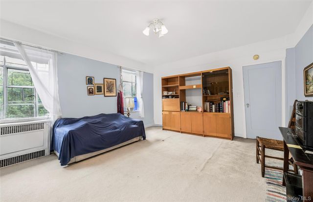 3001 Henry Hudson Parkway 2H, Bronx, NY 10463
