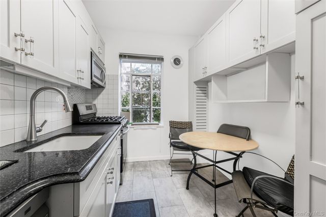 3001 Henry Hudson Parkway 2H, Bronx, NY 10463