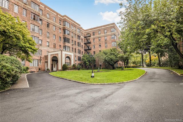 3001 Henry Hudson Parkway 2H, Bronx, NY 10463
