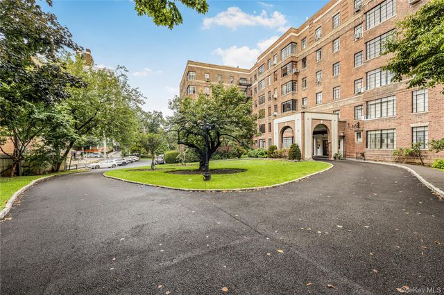 3001 Henry Hudson Parkway 2H, Bronx, NY 10463
