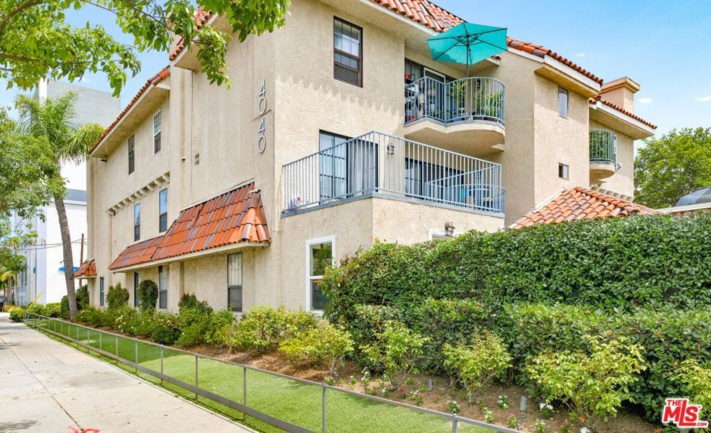 4060 S Hoover Street, Los Angeles, CA 90037 — photo 4