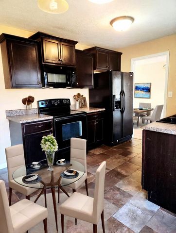 1857 Jackie Lorraine Dr, Clarksville, TN 37042