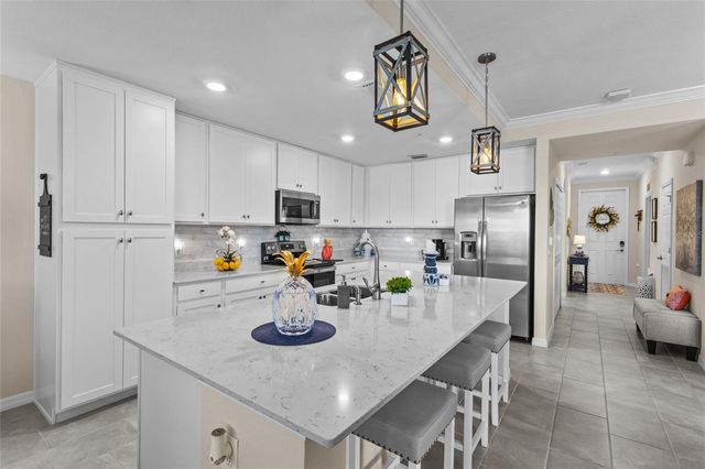 17626 GAWTHROP DRIVE 202, Bradenton, FL 34211