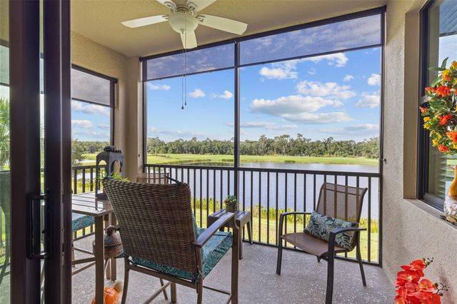 17626 GAWTHROP DRIVE 202, Bradenton, FL 34211