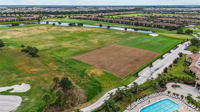 17626 GAWTHROP DRIVE 202, Bradenton, FL 34211