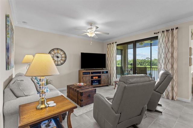 17626 GAWTHROP DRIVE 202, Bradenton, FL 34211