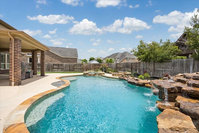 5607 Mustang Ridge Ln, Fulshear, TX 77441