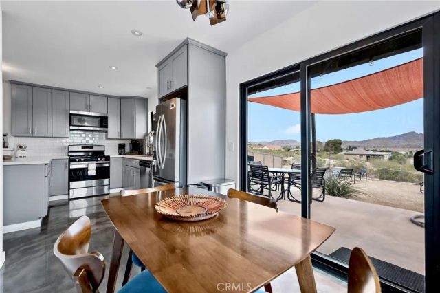 61910 Sunburst Circle, Joshua Tree, CA 92252