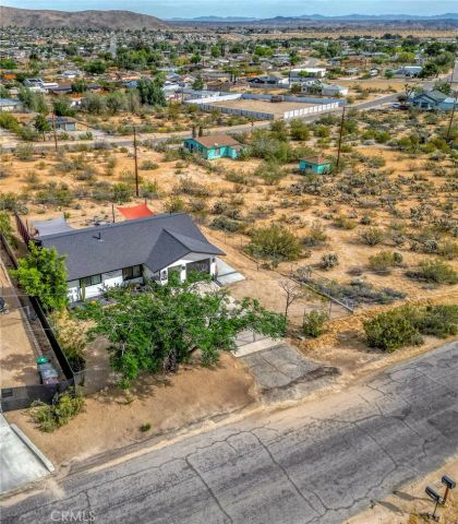 61910 Sunburst Circle, Joshua Tree, CA 92252