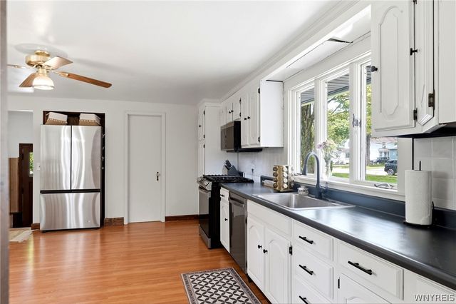 2061 Kimble Avenue, North Collins, NY 14111