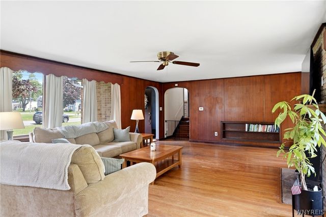 2061 Kimble Avenue, North Collins, NY 14111