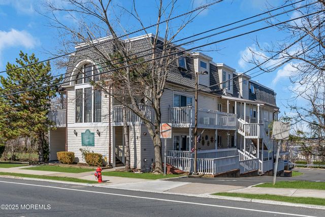100 Navesink Avenue, 9, Highlands, NJ 07732