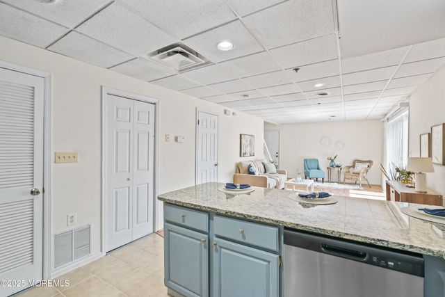 100 Navesink Avenue, 9, Highlands, NJ 07732