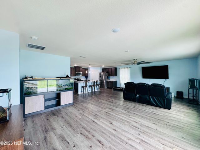 2257 WILLOW SPRINGS Drive, Green Cove Springs, FL 32043