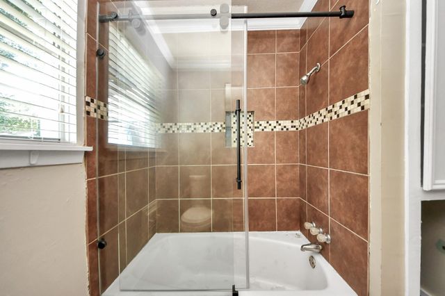 2513 Leslie Street, Pasadena, TX 77502