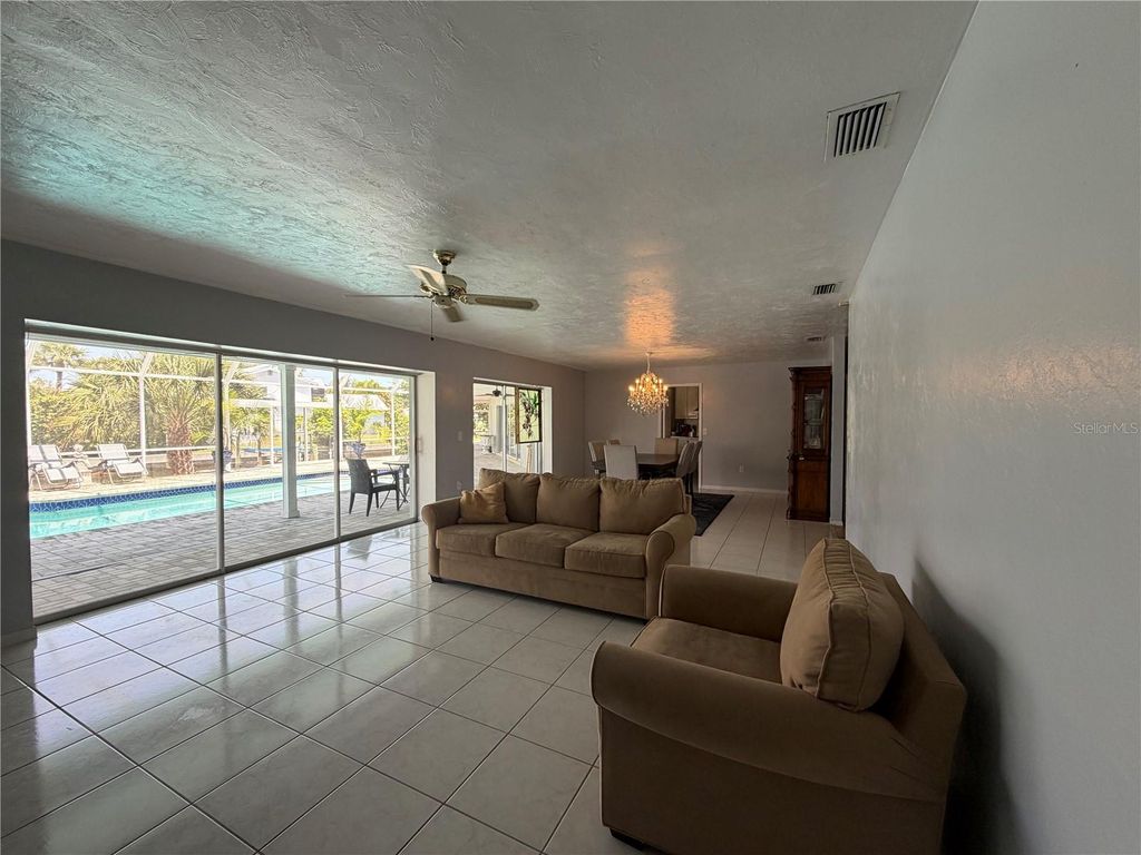 Image 52 of property listing at 6937 MIDNIGHT PASS ROAD, Sarasota, FL 34242