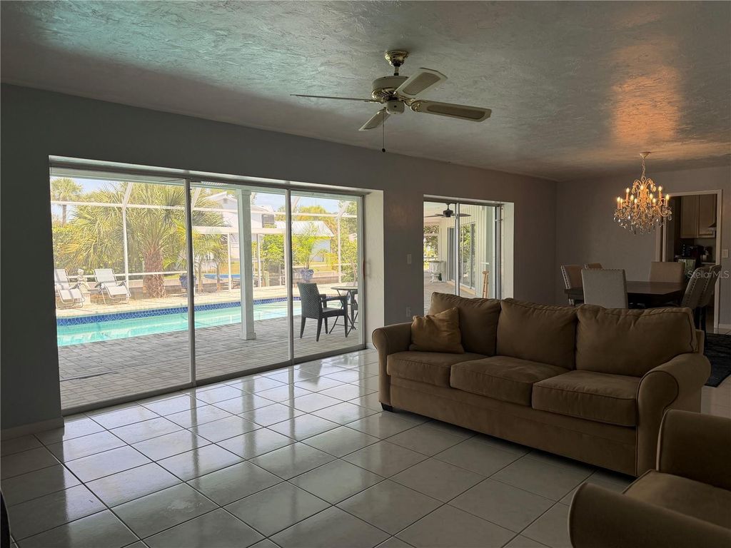 Image 55 of property listing at 6937 MIDNIGHT PASS ROAD, Sarasota, FL 34242