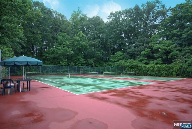 3707 Mark Twain Way, Mahwah, NJ 07430