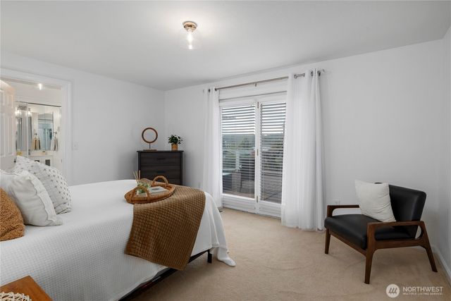 1672 Dorsey Drive, Freeland, WA 98249