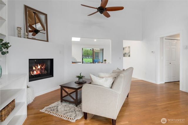 1672 Dorsey Drive, Freeland, WA 98249