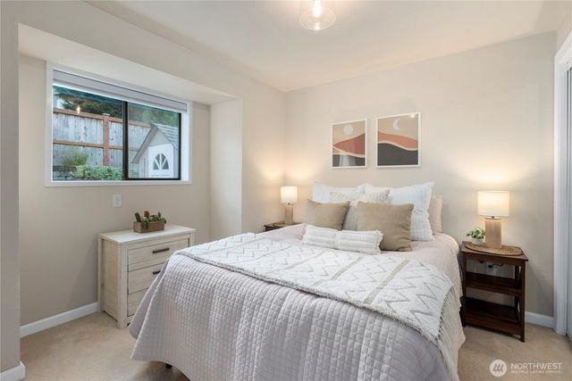 1672 Dorsey Drive, Freeland, WA 98249