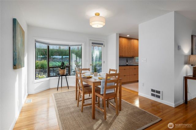 1672 Dorsey Drive, Freeland, WA 98249