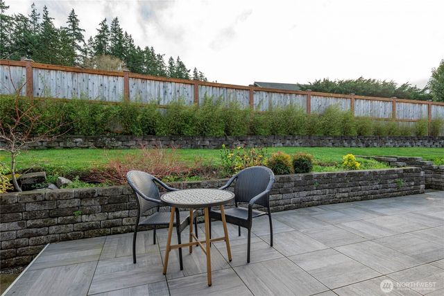 1672 Dorsey Drive, Freeland, WA 98249