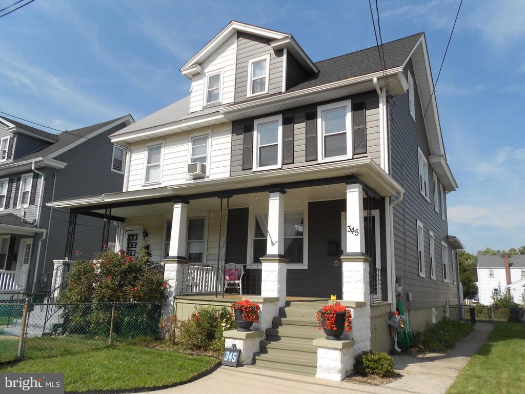 345 ELM AVE, BURLINGTON, NJ 08016 — photo 2