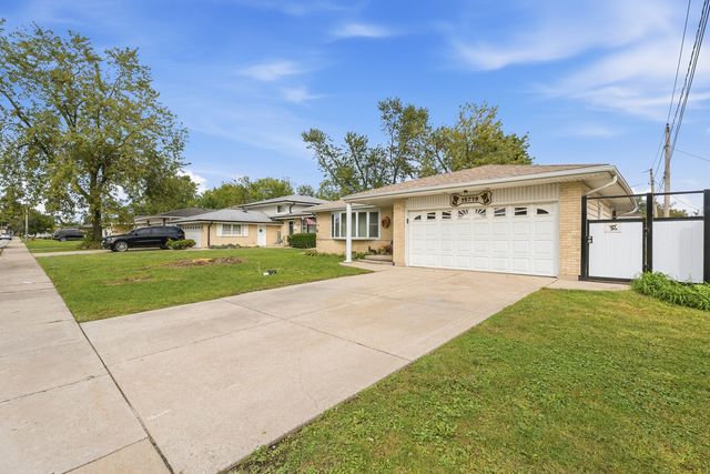 15719 Kenwood Avenue, South Holland, IL 60473