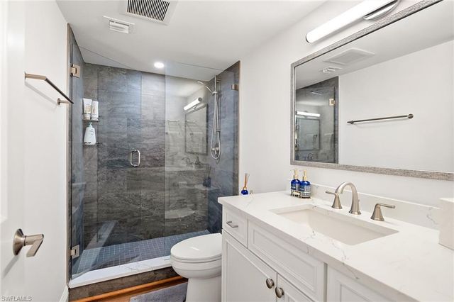 3000 Gulf Shore BLVD N 103, Naples, FL 34103