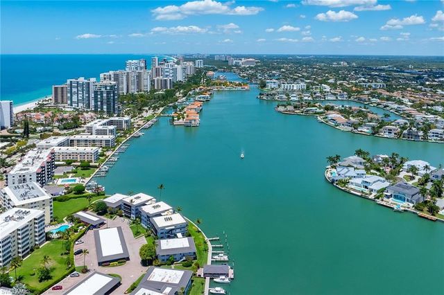 3000 Gulf Shore BLVD N 103, Naples, FL 34103