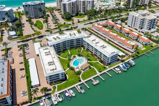 3000 Gulf Shore BLVD N 103, Naples, FL 34103