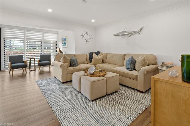 3000 Gulf Shore BLVD N 103, Naples, FL 34103