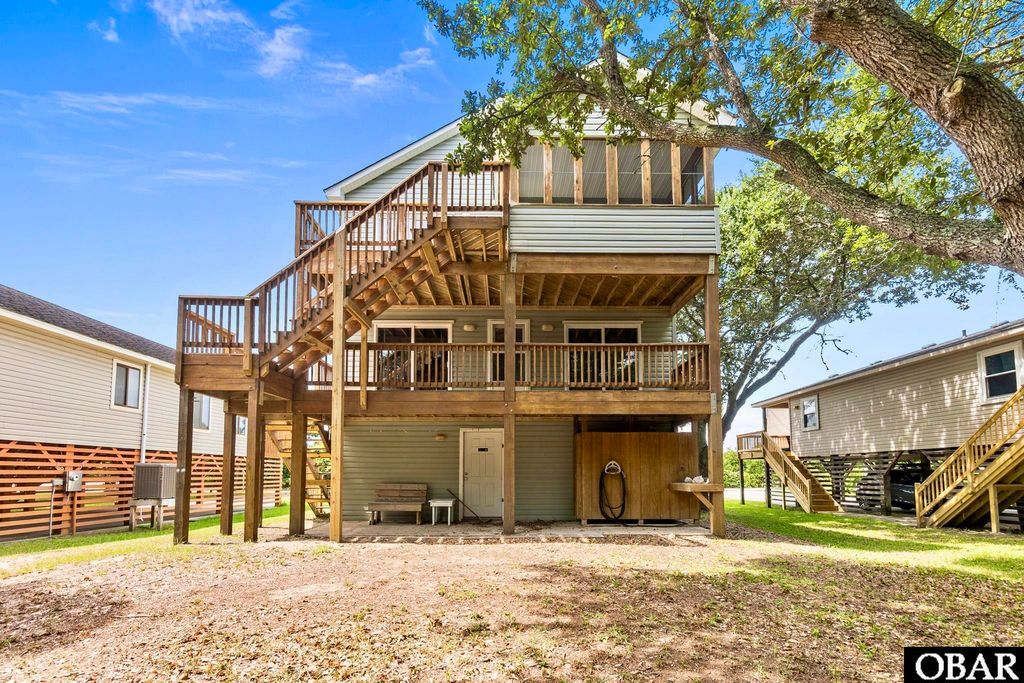 Image 2 of property listing at 3009 S Wrightsville Avenue Lot 17, Nags Head, NC 27959