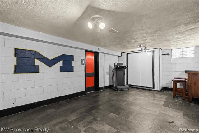 14422 Rutherford Street, Detroit, MI 48227