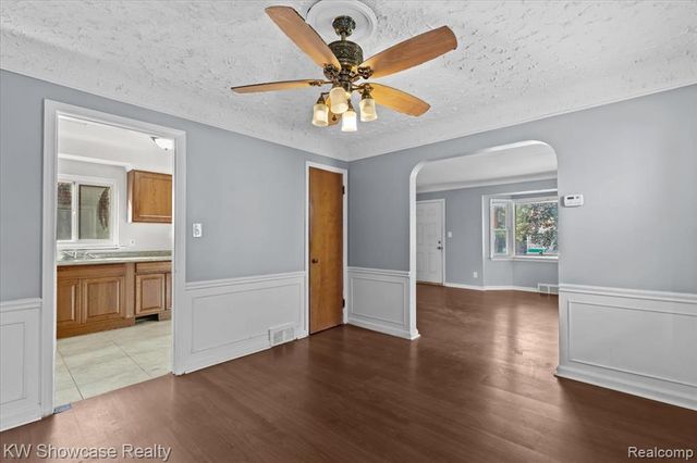 14422 Rutherford Street, Detroit, MI 48227