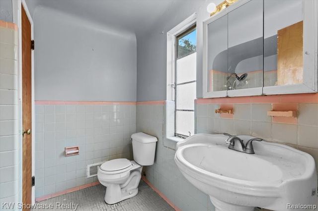 14422 Rutherford Street, Detroit, MI 48227