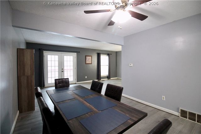 44 Sitting Bull Drive, St Albans, WV 25177