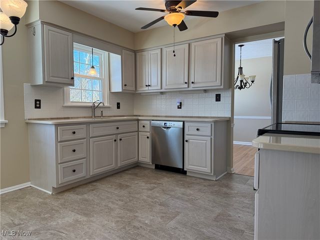 606 Wellfleet Drive, Bay Village, OH 44140