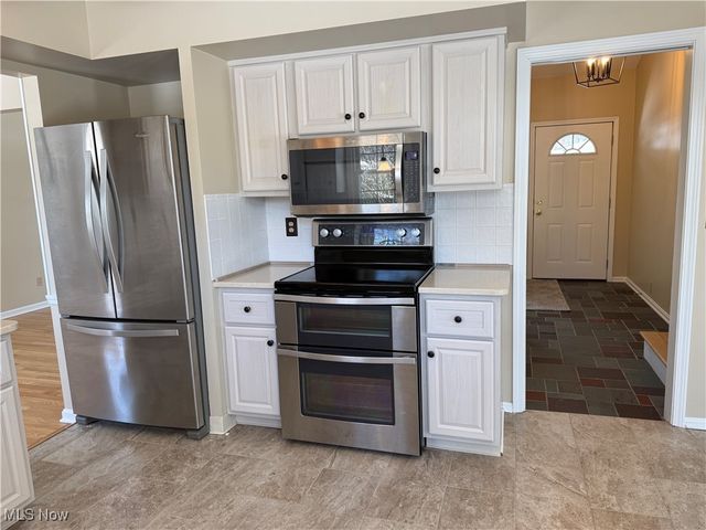 606 Wellfleet Drive, Bay Village, OH 44140