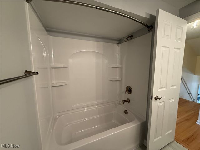 606 Wellfleet Drive, Bay Village, OH 44140