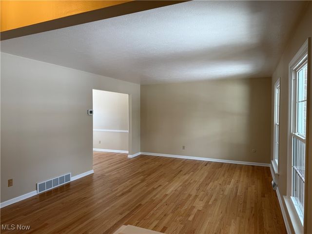 606 Wellfleet Drive, Bay Village, OH 44140