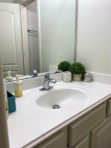 13011 Sandflower Lane, Sugar Land, TX 77498