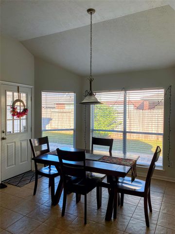 13011 Sandflower Lane, Sugar Land, TX 77498