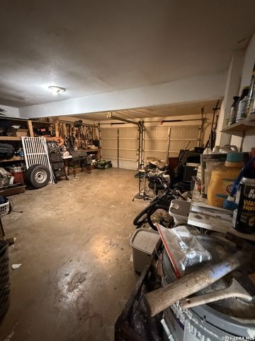 14115 Smokey Way, San Antonio, TX 78217