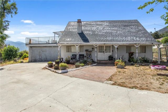 810 Hillyfield, San Bernardino, CA 92407