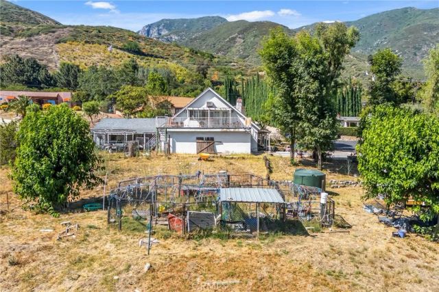 810 Hillyfield, San Bernardino, CA 92407